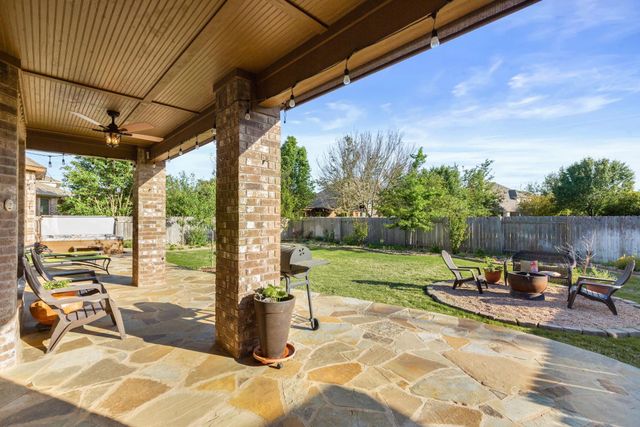 2525 Quick Fort DR, Leander, TX 78641