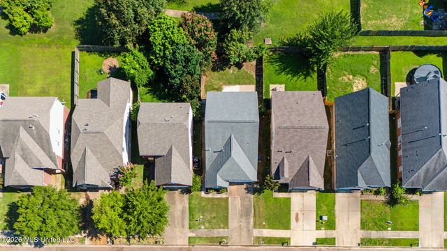 9903 White Poplar Drive, Olive Branch, MS 38654