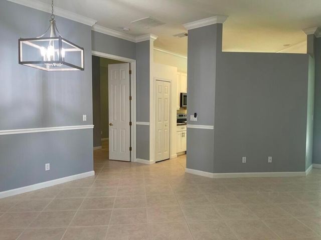 798 SW Munjack Circle, Port St Lucie, FL 34986