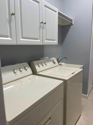 798 SW Munjack Circle, Port St Lucie, FL 34986
