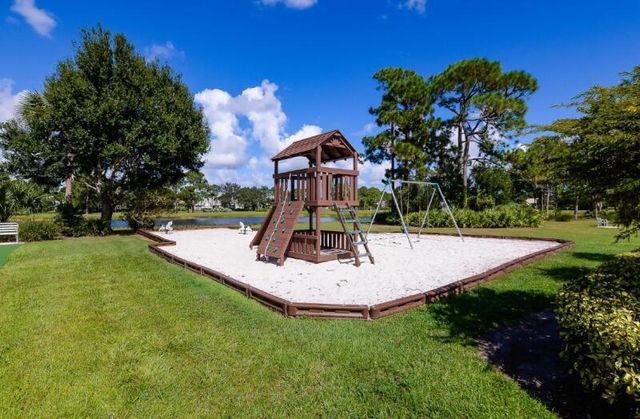 798 SW Munjack Circle, Port St Lucie, FL 34986
