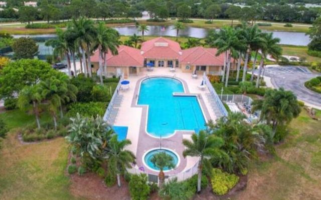 798 SW Munjack Circle, Port St Lucie, FL 34986