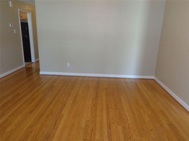 1551 Hewitt Drive, Houston, TX 77018