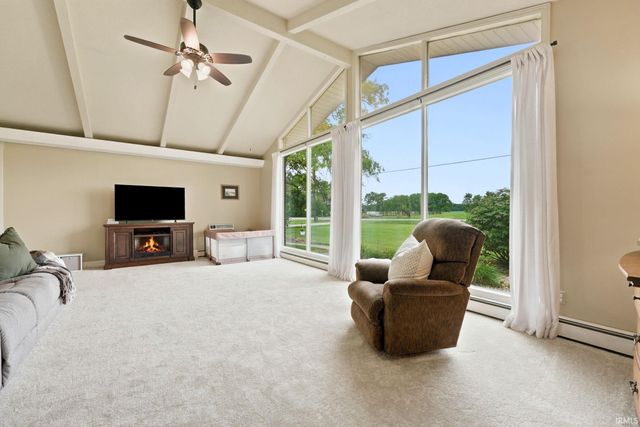 14616 State Road 37, New Haven, IN 46774