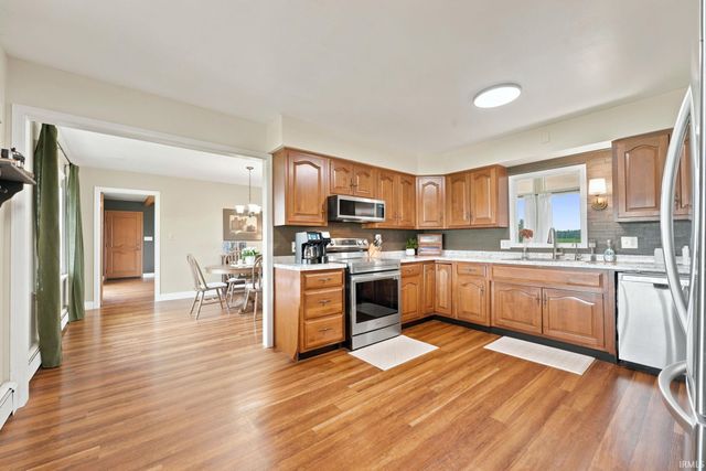14616 State Road 37, New Haven, IN 46774