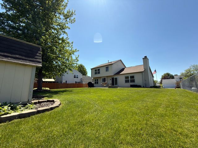 1141 Millcreek Lane, Algonquin, IL 60102