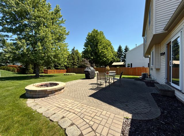 1141 Millcreek Lane, Algonquin, IL 60102