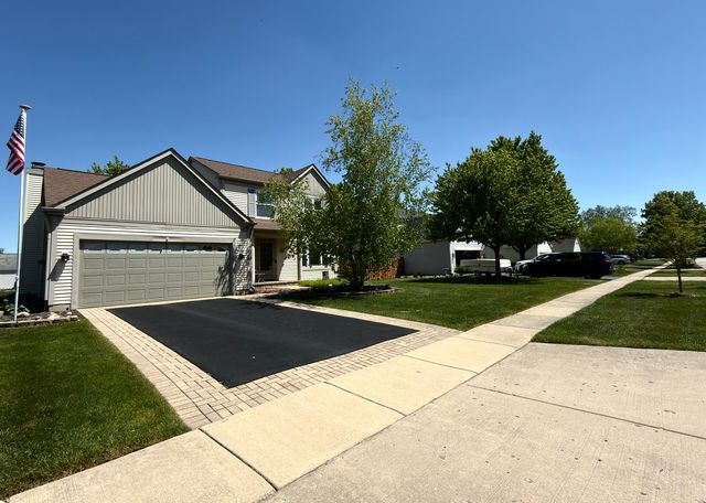 1141 Millcreek Lane, Algonquin, IL 60102