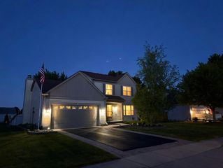1141 Millcreek Lane, Algonquin, IL 60102