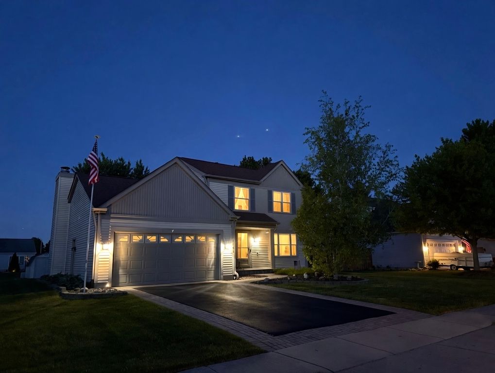 1141 Millcreek Lane, Algonquin, IL 60102