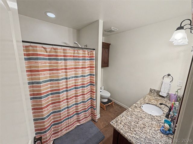 3693 Lexington Avenue, Tahlequah, OK 74464