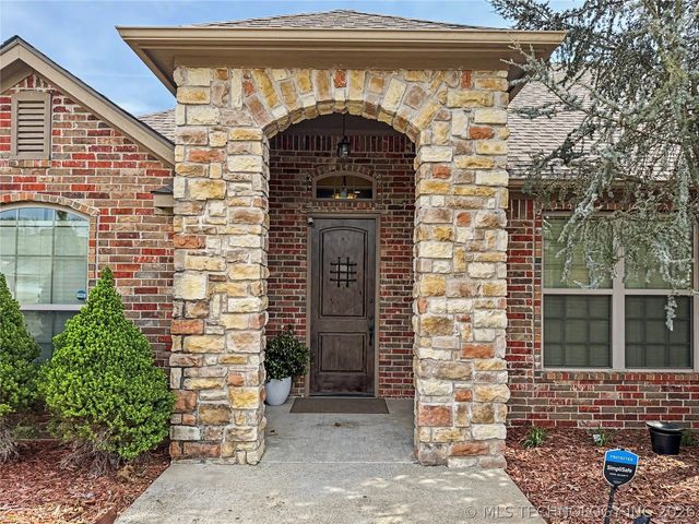 3693 Lexington Avenue, Tahlequah, OK 74464