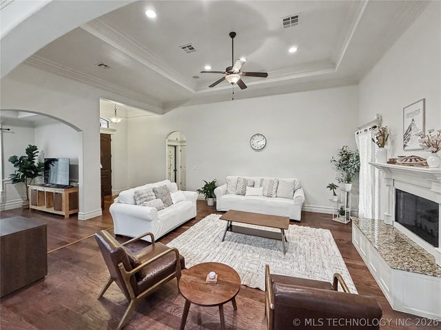 3693 Lexington Avenue, Tahlequah, OK 74464