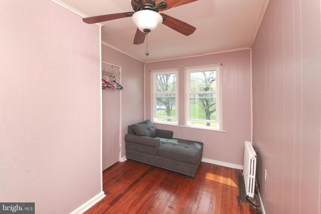 223 PARKSIDE LN, Glenside, PA 19038
