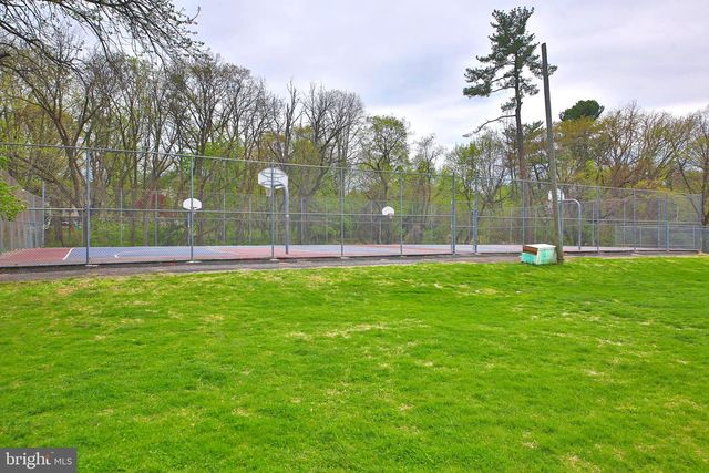 223 PARKSIDE LN, Glenside, PA 19038