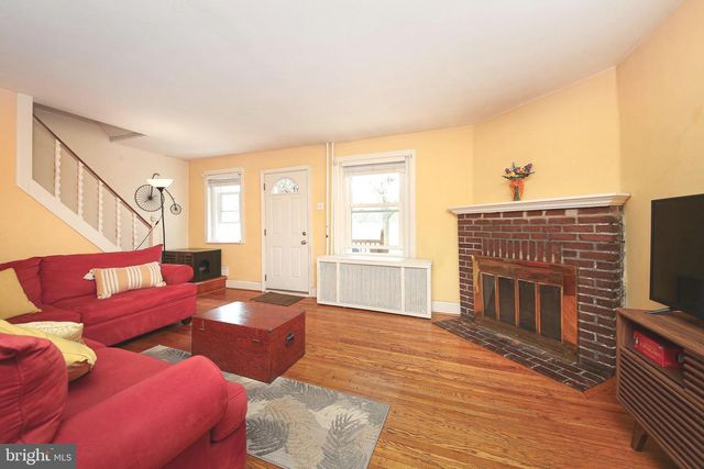 223 PARKSIDE LN, Glenside, PA 19038