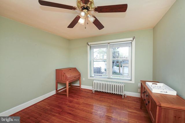 223 PARKSIDE LN, Glenside, PA 19038