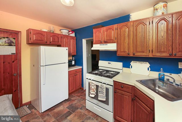 223 PARKSIDE LN, Glenside, PA 19038