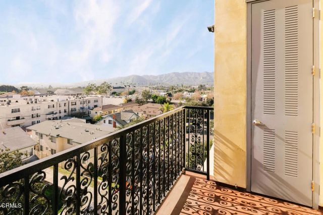 124 W Colorado Street 401, Glendale, CA 91204