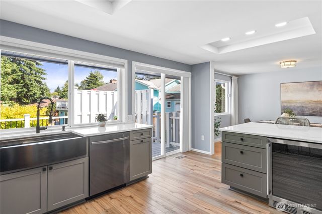 26432 Somerset Lane, Kent, WA 98032