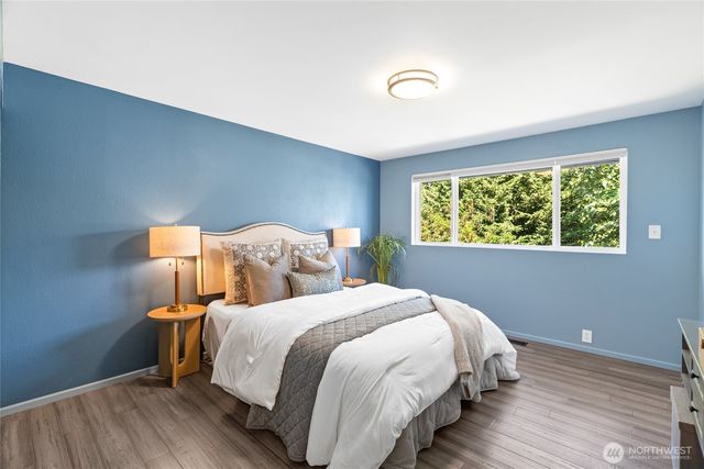 26432 Somerset Lane, Kent, WA 98032