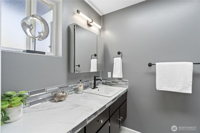 26432 Somerset Lane, Kent, WA 98032