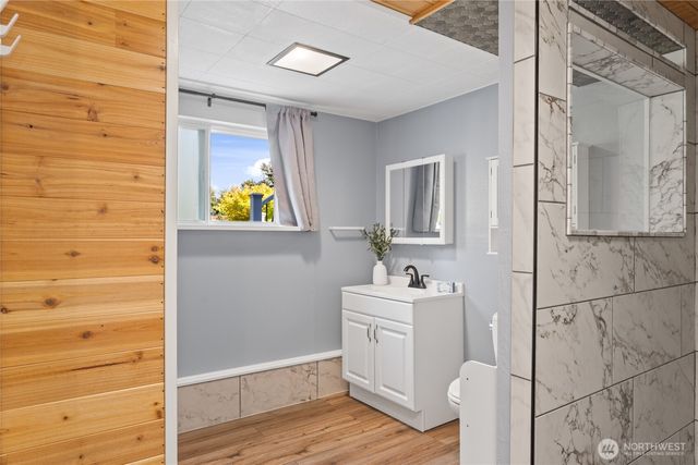 26432 Somerset Lane, Kent, WA 98032
