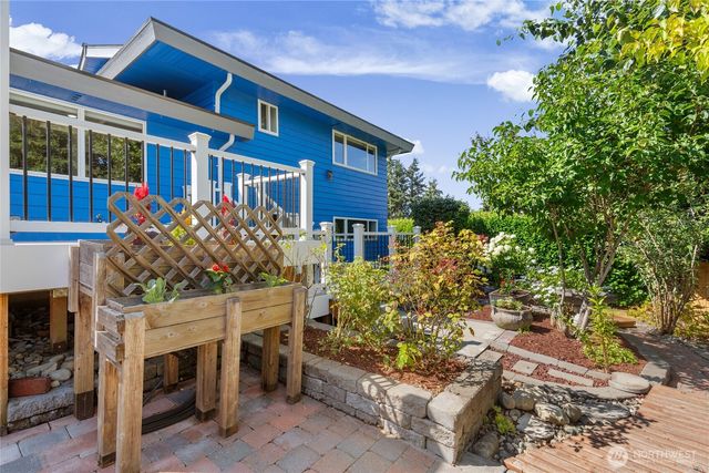 26432 Somerset Lane, Kent, WA 98032