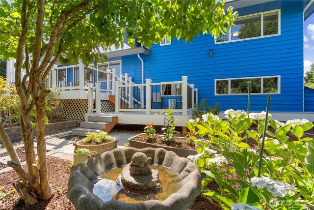 26432 Somerset Lane, Kent, WA 98032