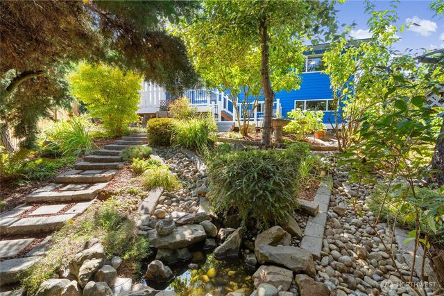 26432 Somerset Lane, Kent, WA 98032
