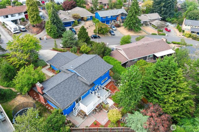 26432 Somerset Lane, Kent, WA 98032