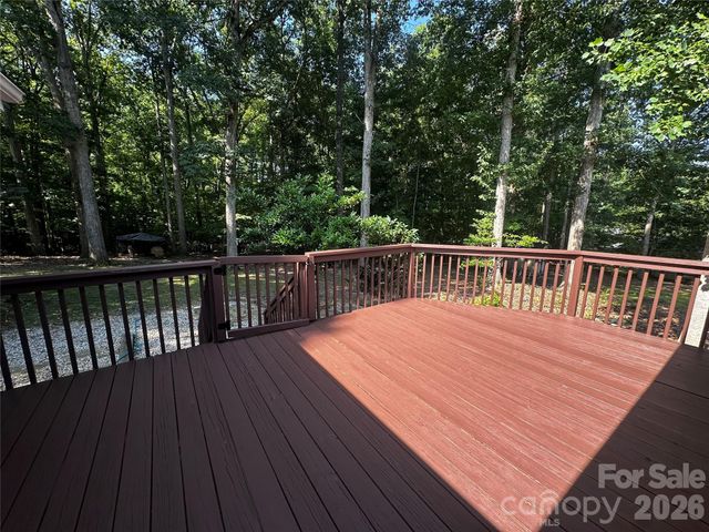 127 Possum Road, Mount Gilead, NC 27306