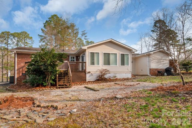 127 Possum Road, Mount Gilead, NC 27306