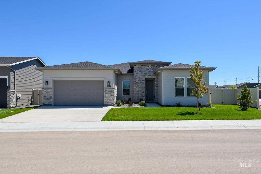 5605 Sparky Ave, Caldwell, ID 83607