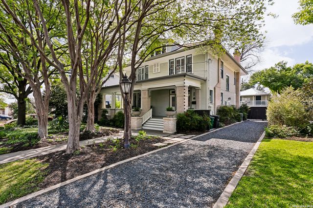 128 W Mistletoe, San Antonio, TX 78212