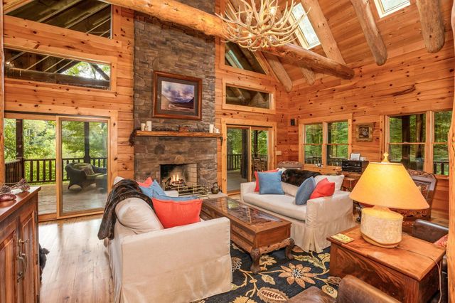 20572 Buena Vista Road, Rockbridge, OH 43149