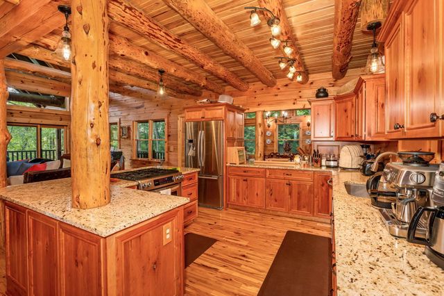 20572 Buena Vista Road, Rockbridge, OH 43149