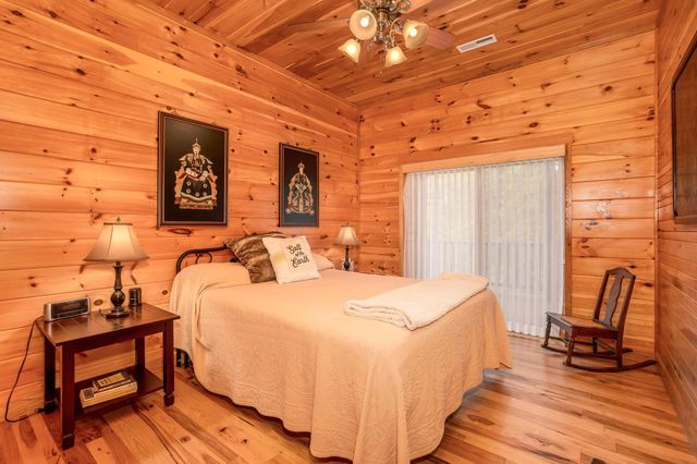 20572 Buena Vista Road, Rockbridge, OH 43149