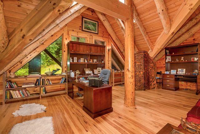 20572 Buena Vista Road, Rockbridge, OH 43149