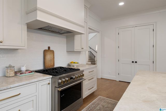 3799 GLASS DRIVE, Mountain Brook, AL 35223