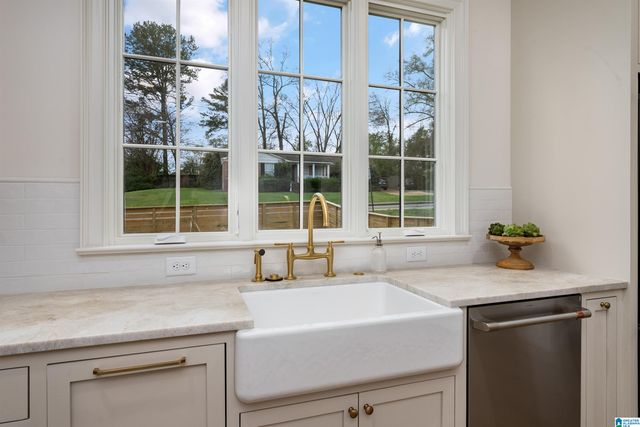 3799 GLASS DRIVE, Mountain Brook, AL 35223