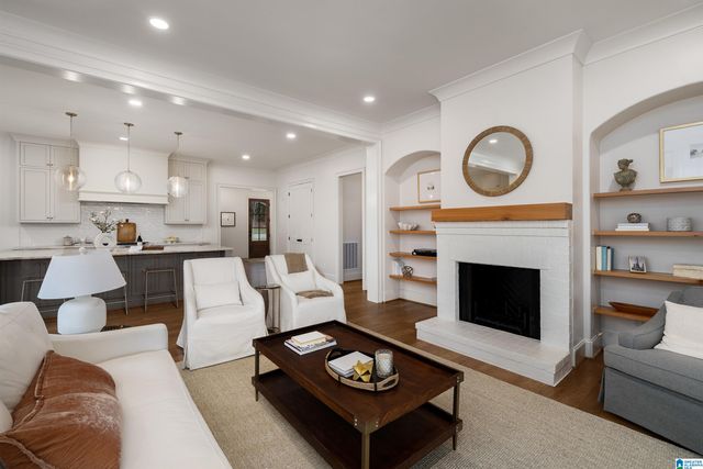 3799 GLASS DRIVE, Mountain Brook, AL 35223