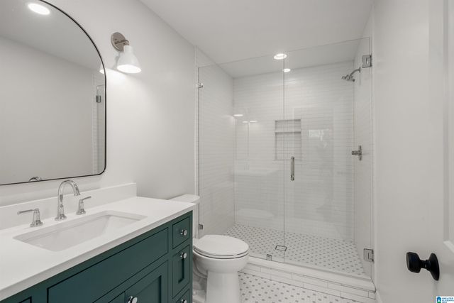 3799 GLASS DRIVE, Mountain Brook, AL 35223