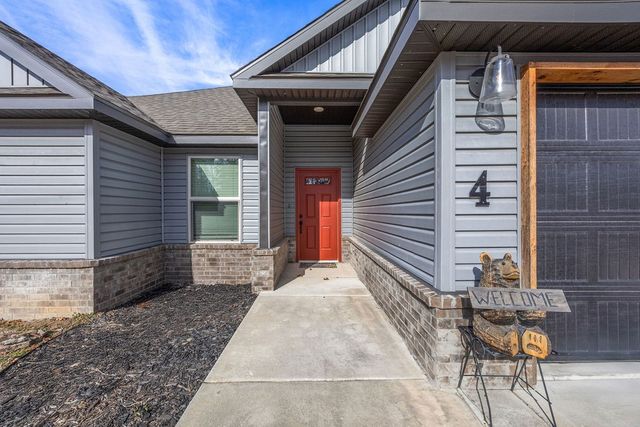 4 Newstead Lane, Bella Vista, AR 72715