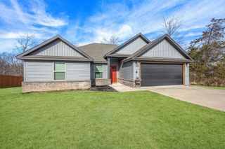4 Newstead Lane, Bella Vista, AR 72715
