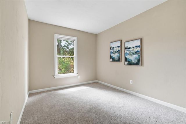 3229 Rosegate CT, Virginia Beach, VA 23452