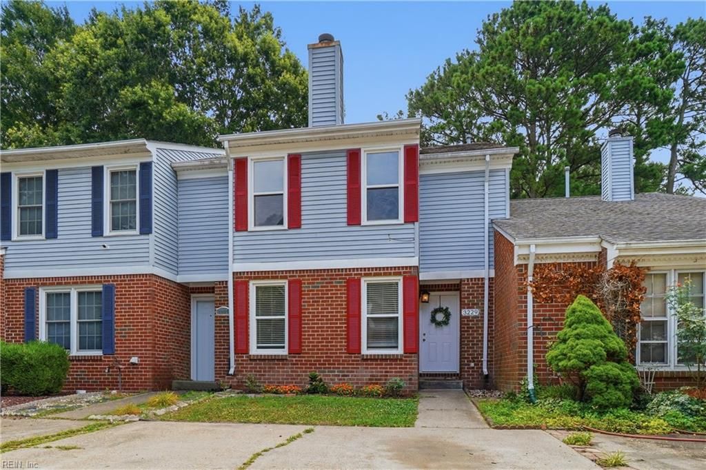 3229 Rosegate CT, Virginia Beach, VA 23452