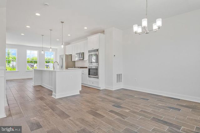 3613 GENTLE BREEZE DR, Upper Marlboro, MD 20772