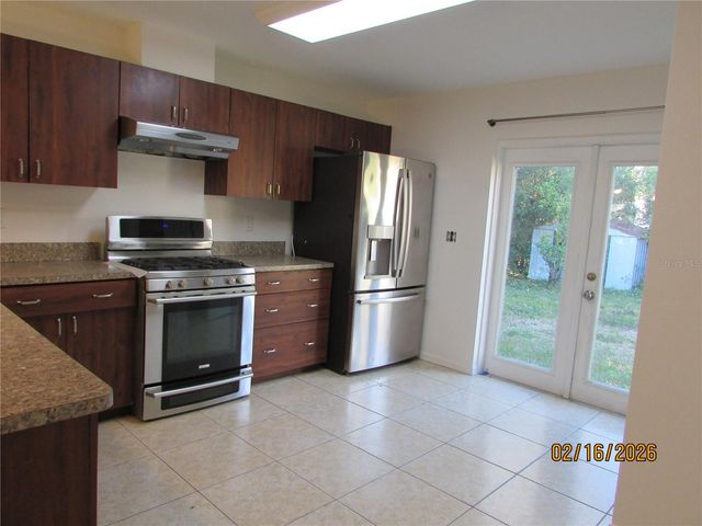 506 6TH AVENUE NW, Largo, FL 33770