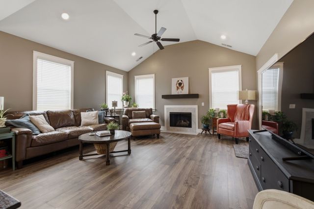 5409 Pointer Pl, Murfreesboro, TN 37129